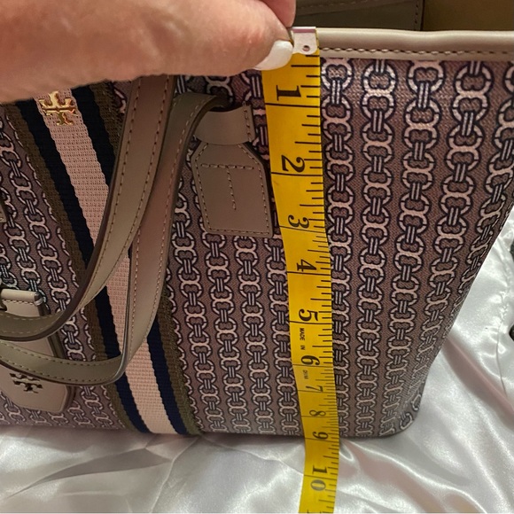 🌸Tory Burch Gemini🌸EUC🌸 - Picture 6 of 7